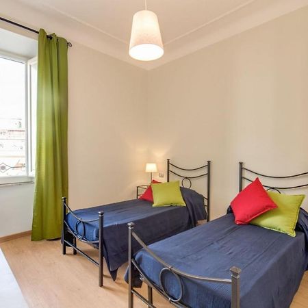 Lovely 4-Bedroom Apartment 30M Sangiovanni Metro Ρώμη Εξωτερικό φωτογραφία